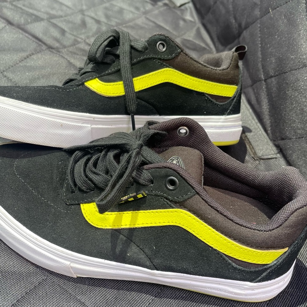 Vans Men's Black and Yellow Comfy Cush